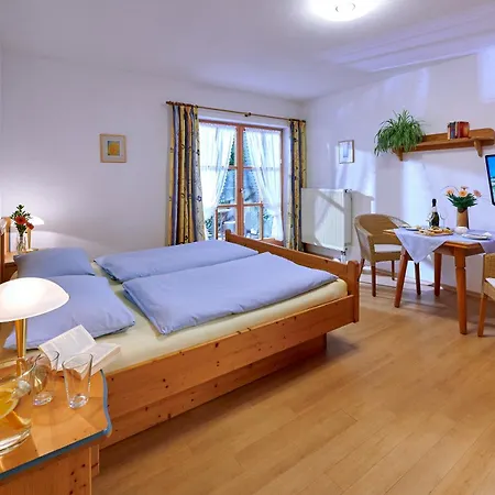 Beim Paulfischer Appartement Chieming